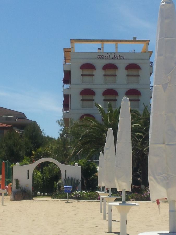 סילבי מרינה Hotel Silvi מראה חיצוני תמונה