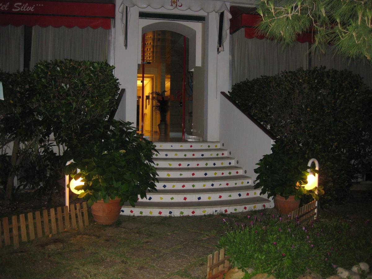 סילבי מרינה Hotel Silvi מראה חיצוני תמונה